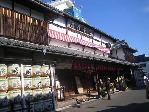 yachiyoza theater